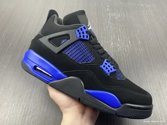 4 Retro CT8527-018 